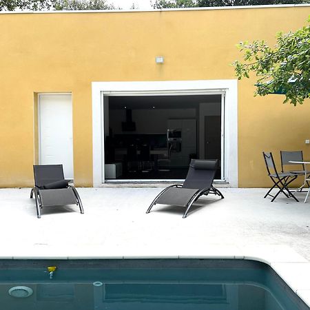 Brand New Villa With Fully Intergrated Air Conditioning & Private Pool, Overlooking Forest Sardan Luaran gambar