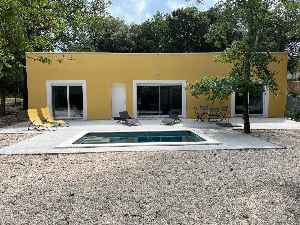 Brand New Villa With Fully Intergrated Air Conditioning & Private Pool, Overlooking Forest Sardan Luaran gambar